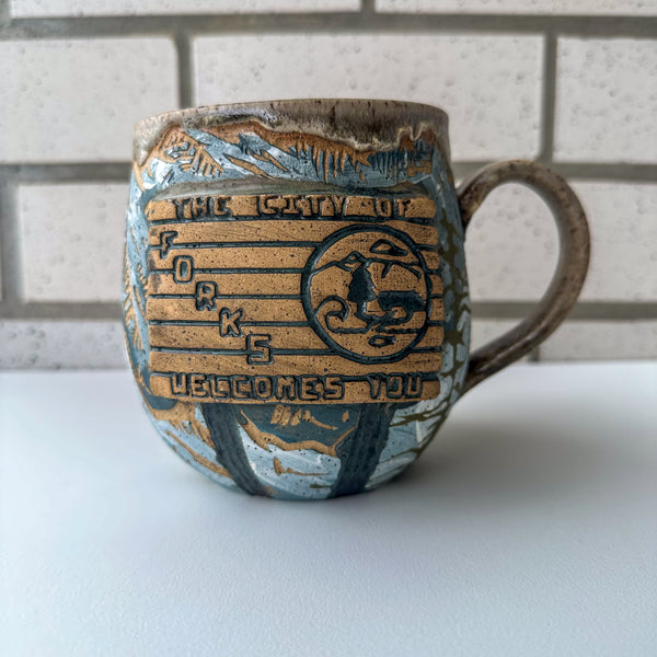 Forks Sign Mug - Mountains