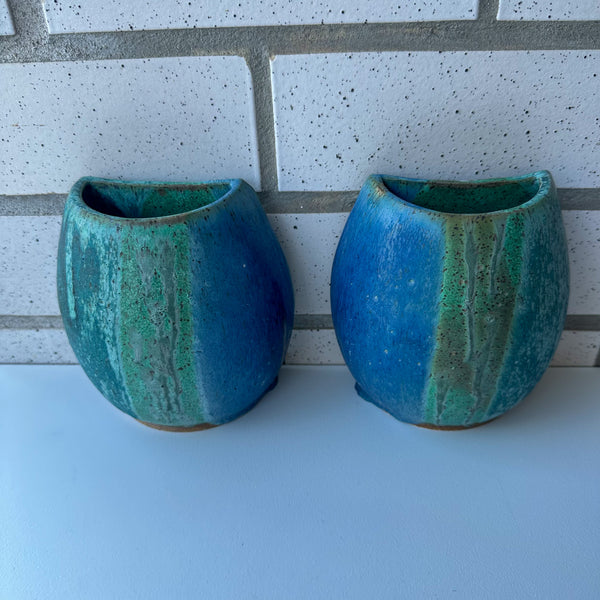 Vase Bookends