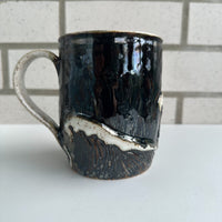 11 Carved Waves Mug